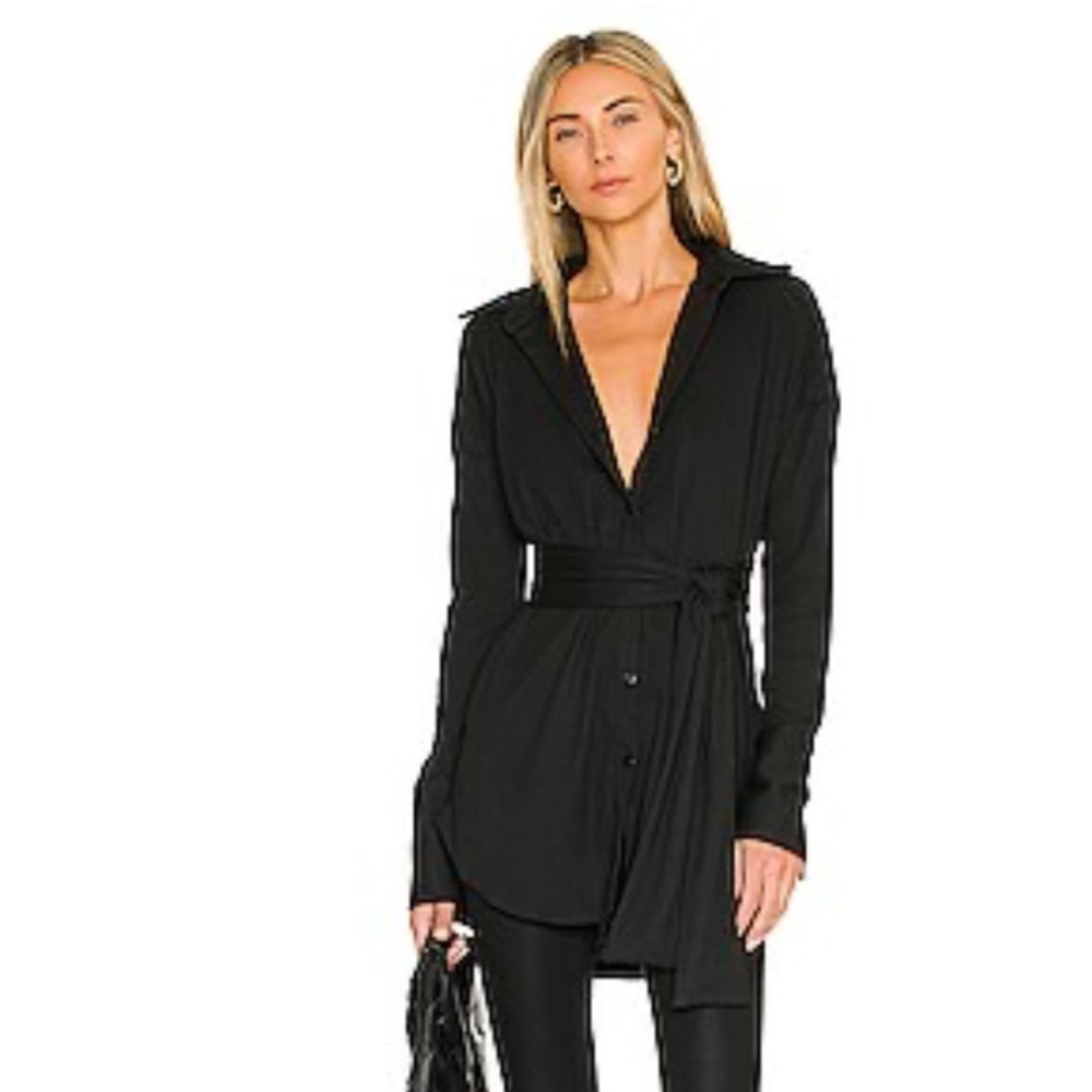Ribbed buttoned down shirt from SNDYS barely worn